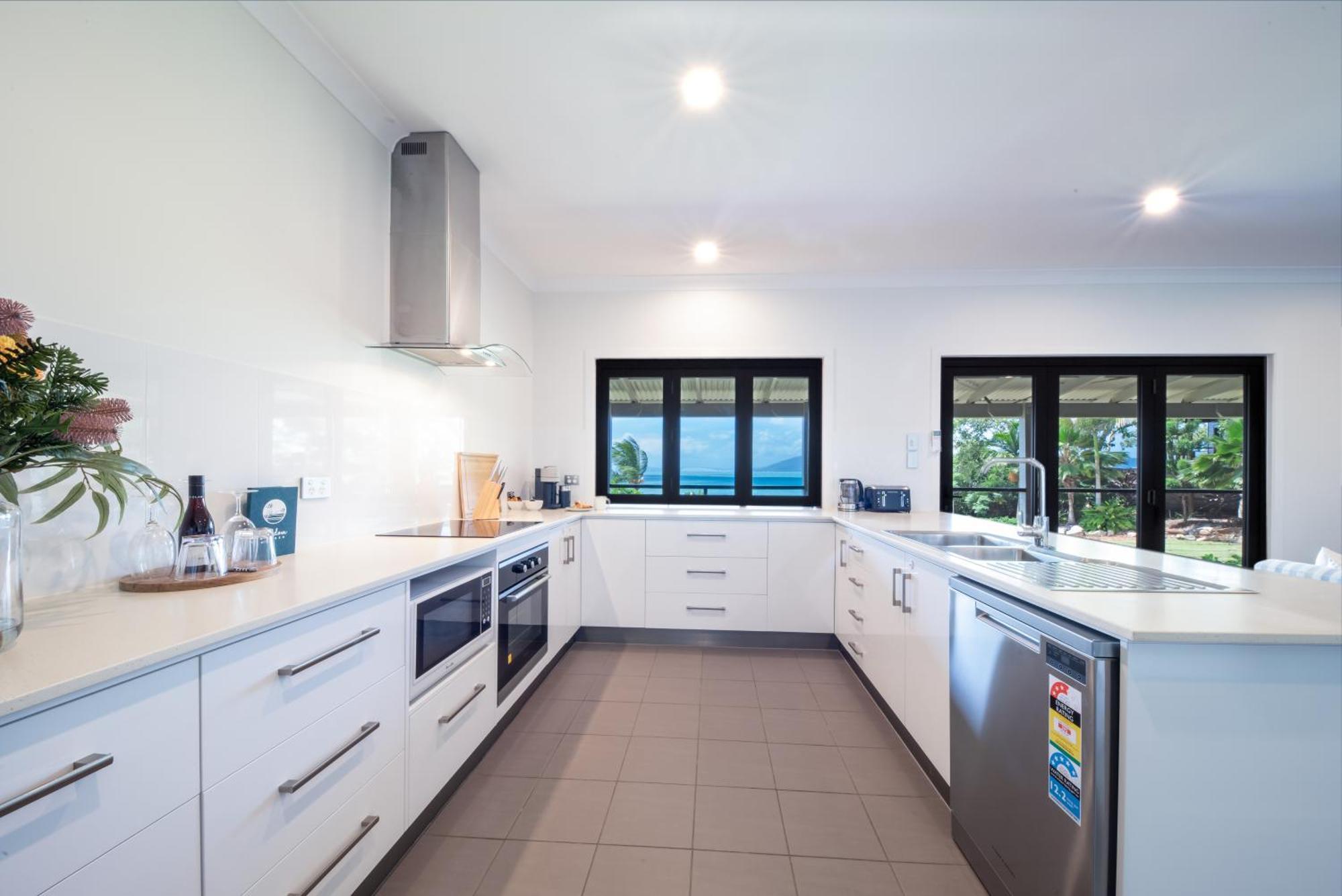 Freedom Shores Resort Airlie Beach Cannon Valley 外观 照片